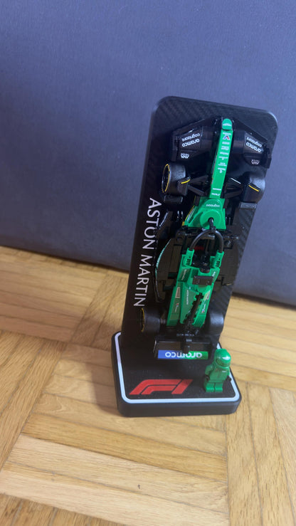 F1 Display Stand für LEGO Speed Champions Rennwagen – Carbon Optik - Bild 6